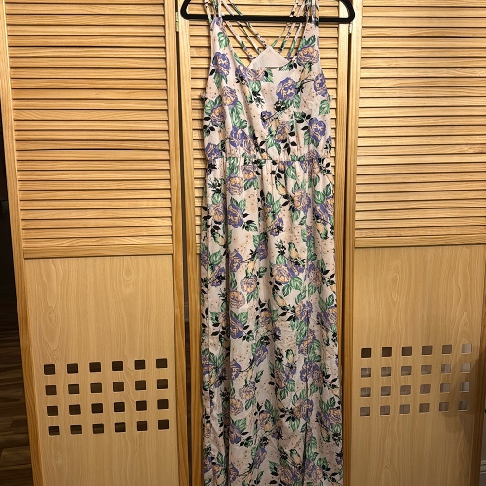 Forever 22 Floral Bird Maxi Dress